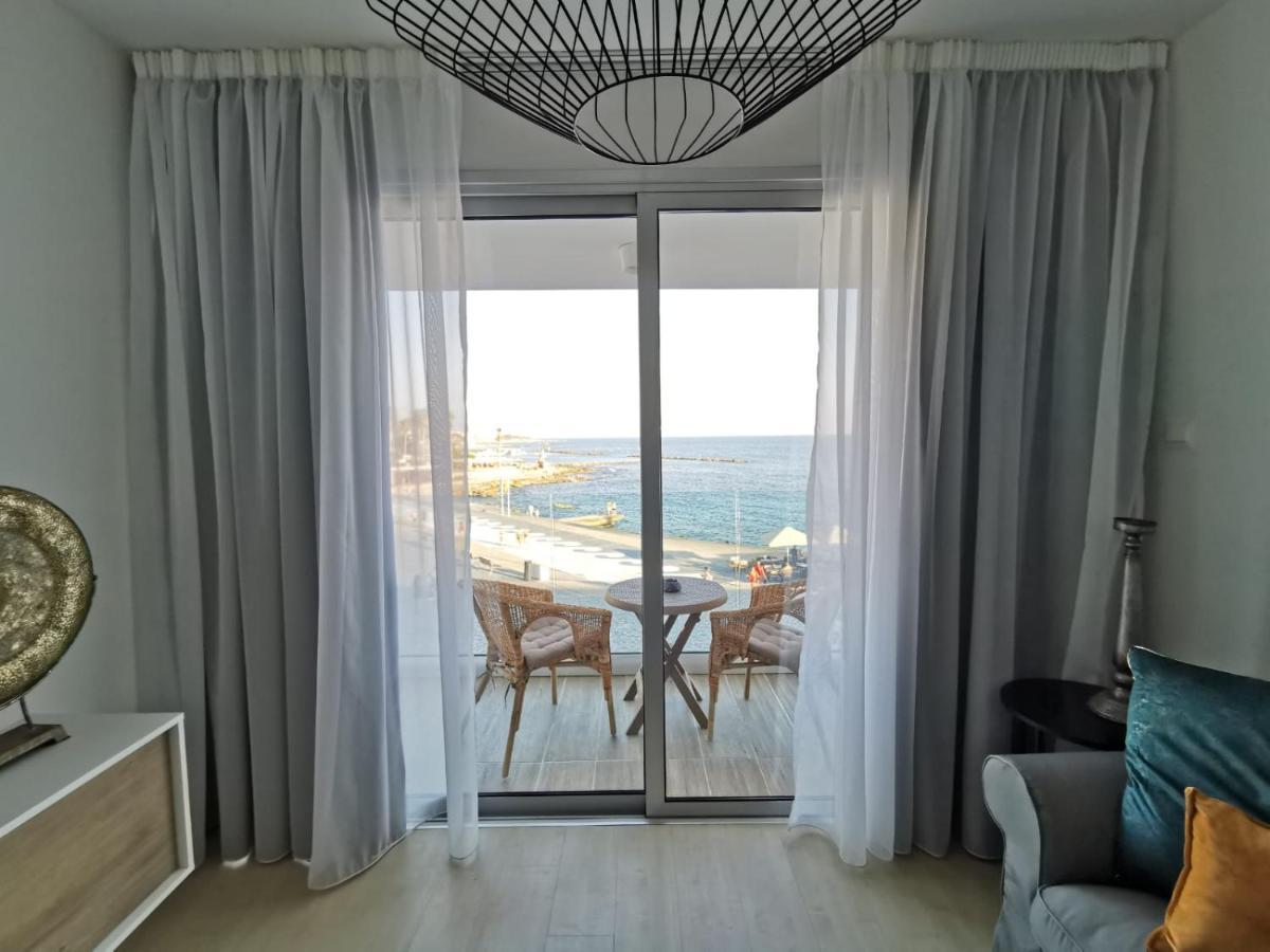 Cosea Living: Seaside Two Bedroom Flat In Harbour 106 *